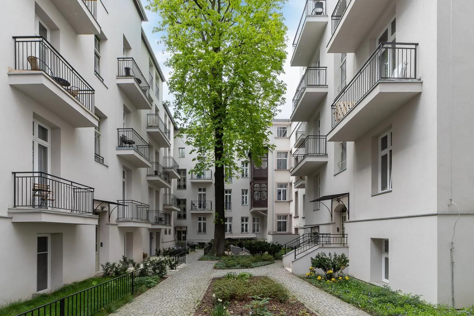 Studio Apartment With Terrace -Starowslna 43 Krakow Poland